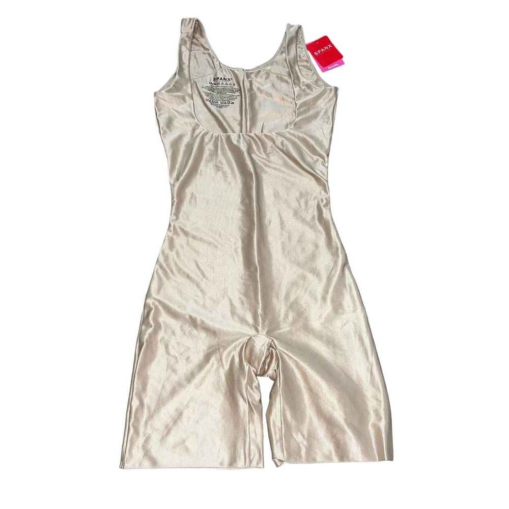 SPANX Conceal- Her Nude Full Body Shapewear
